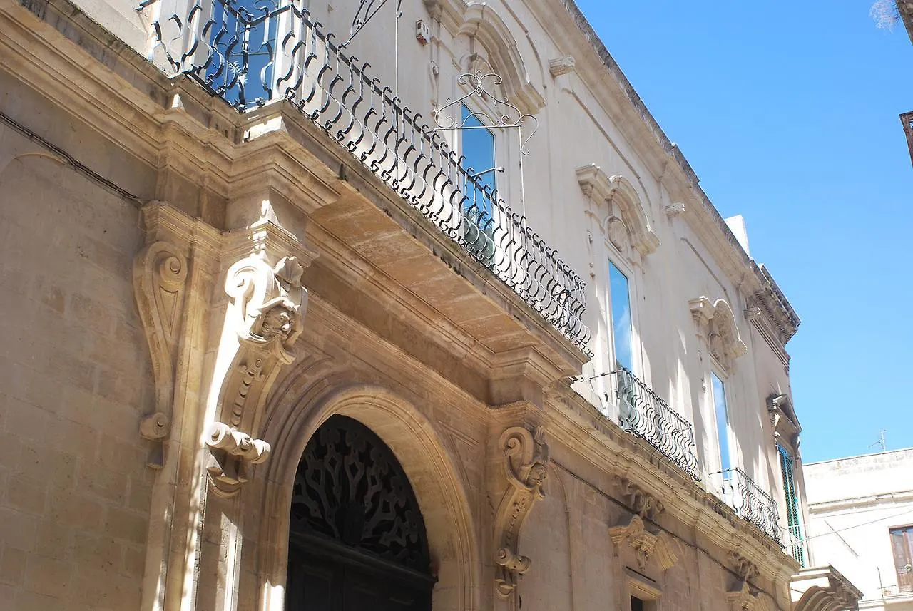 Hotel Palazzo Bozzi Corso by La Fiermontina Lecce 5*,  Italia
